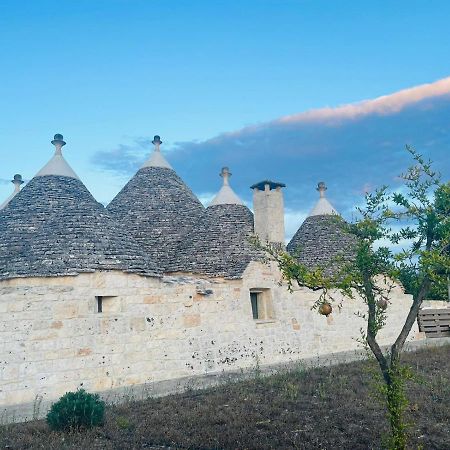 Scardino Trulli Hotell Locorotondo Eksteriør bilde