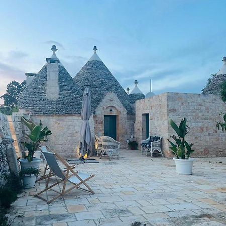 Scardino Trulli Hotell Locorotondo Eksteriør bilde