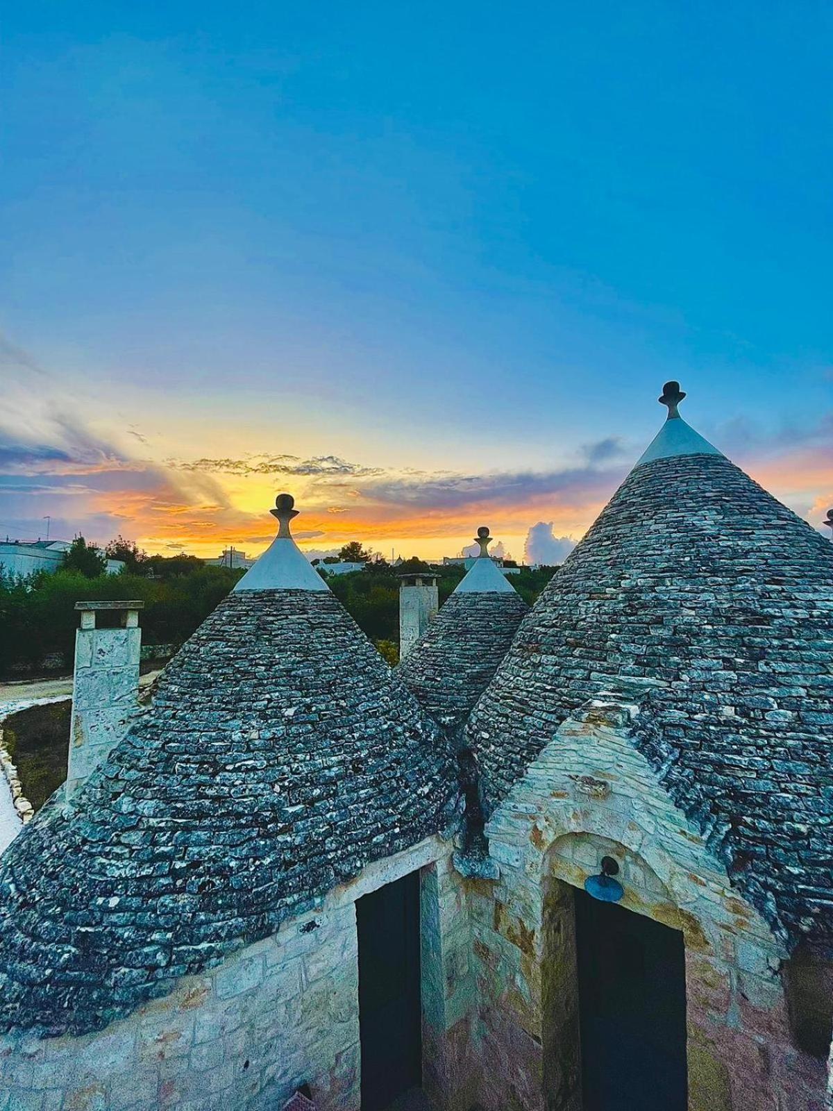 Scardino Trulli Hotell Locorotondo Eksteriør bilde